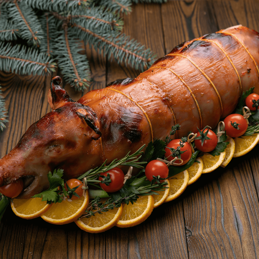 Lechal Lechón Entero El lechón o lechal es un cerdo joven, alimentado exclusivamente con leche materna, lo que da como resultado una carne tierna, jugosa y de sabor suave. Este producto es considerado una exquisitez en la gastronomía, ideal para asados, d