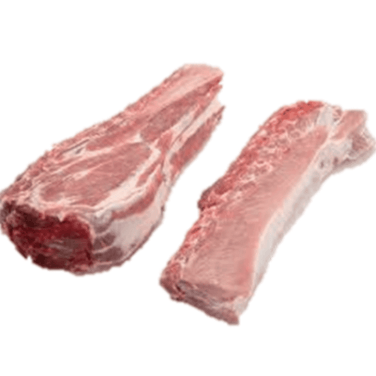 Espinazo de Cerdo El Espinazo de Cerdo es un corte con hueso que proviene de la columna vertebral del cerdo. Este corte es muy apreciado en la cocina tradicional mexicana por su gran sabor y versatilidad. La combinación de carne magra, grasa y hueso lo ha