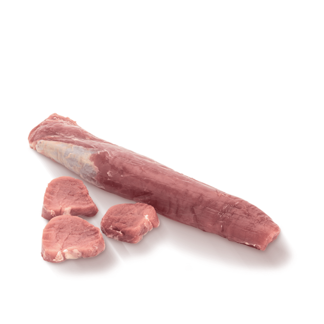 Filete de Cerdo El Filete de Cerdo es un corte magro, tierno y versátil que se extrae del lomo del cerdo. Este corte se caracteriza por su suavidad y por tener un bajo contenido de grasa, lo que lo convierte en una opción saludable y deliciosa. Su sabor s