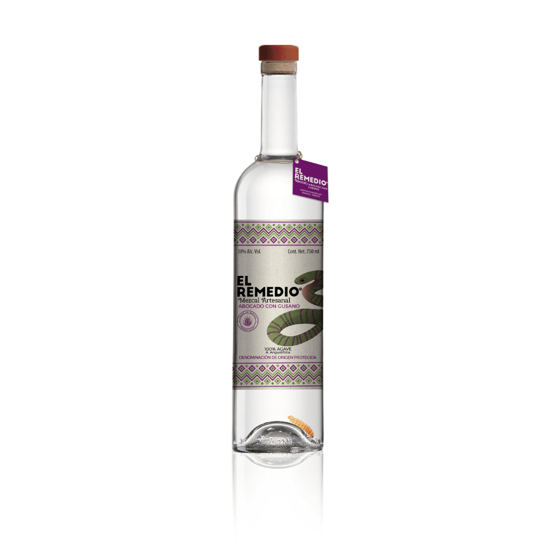 El Remedio Abocado con Gusano El Mezcal Abocado es muy similar al joven, especialmente por su tono cristalino, pero este contiene el famoso gusano de maguey que le da un sabor más ahumado y único con el paso del tiempo. Región: Santiago Matatlán, Oaxaca.