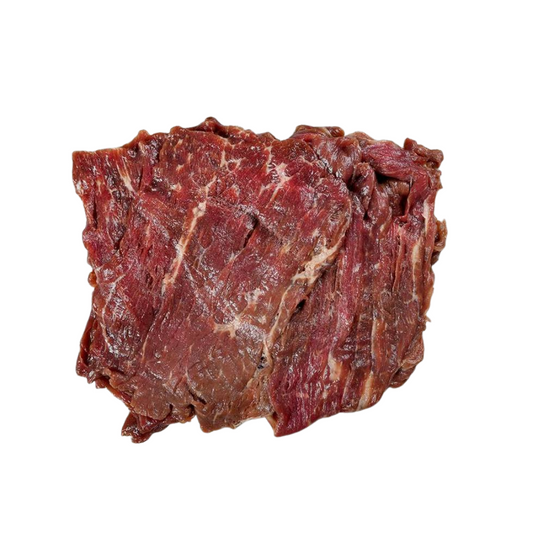 Cecina DSPC La cecina de Yecapixtla se hace destazando en tiras largas y anchas la carne del lomo y de las piernas de la res, estas tiras se salan perfectamente con sal fina, se colocan sobre unas tablas de madera y se dejan orear aproximadamente durante